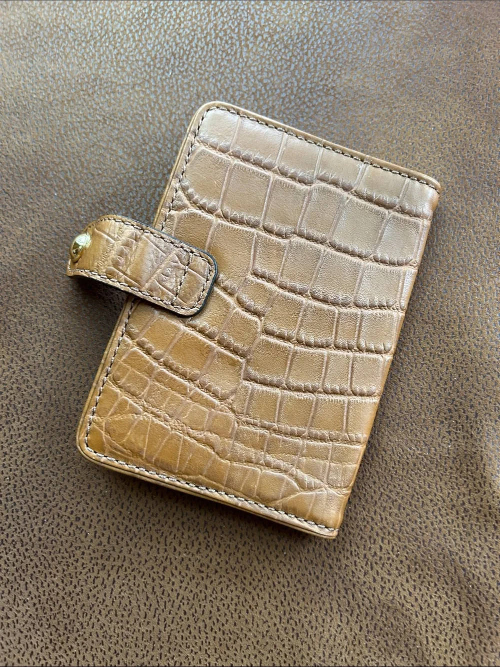 Michael Kors Croc-Embossed Card & Key Holder in Tan